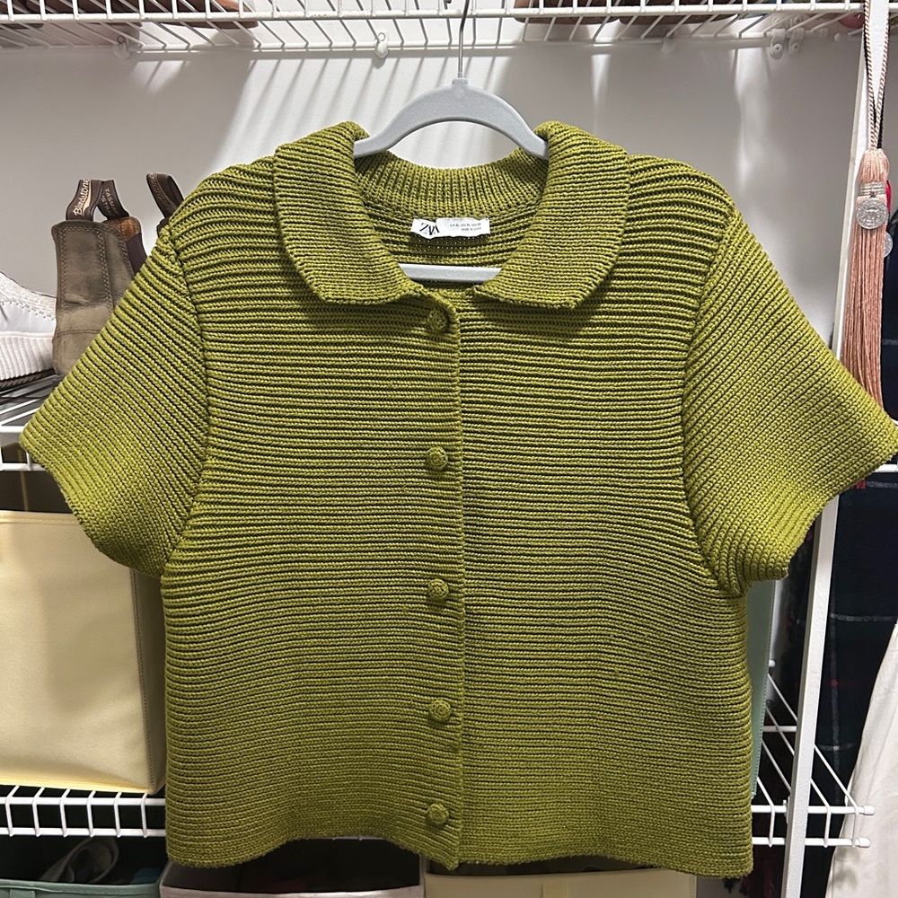 Green Short Sleeve Sweater